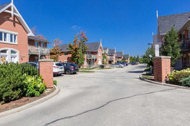 308 - 4140 Foxwood Dr, Townhouse with 2 bedrooms, 2 bathrooms and 1 parking in Burlington ON | Image 17