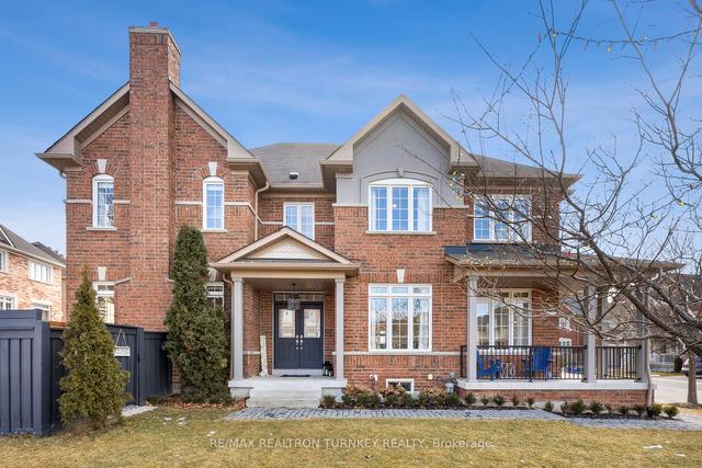 1050 Poppy Lane, House detached with 4 bedrooms, 4 bathrooms and 6 parking in Newmarket ON | Image 12