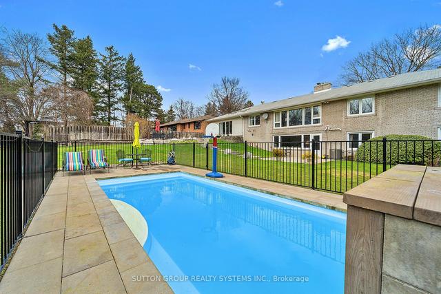 1606 Crediton Pkwy E, House detached with 3 bedrooms, 3 bathrooms and 10 parking in Mississauga ON | Image 22