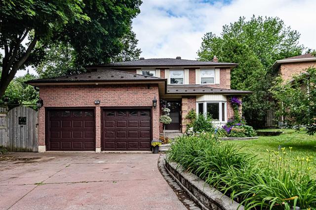 384 Ellesmere Crt, House detached with 4 bedrooms, 4 bathrooms and 6 parking in Oshawa ON | Card Image