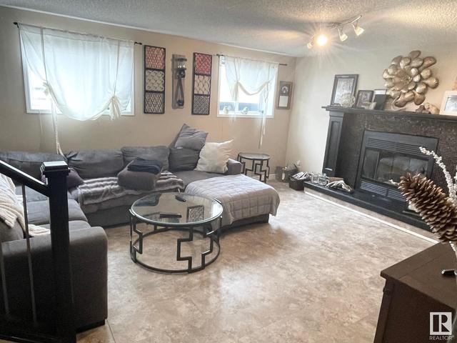 5303 154a Av Nw, House detached with 4 bedrooms, 0 bathrooms and 5 parking in Edmonton AB | Image 19
