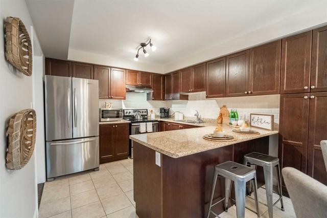 76 Mcmann Cres, House attached with 3 bedrooms, 3 bathrooms and 3 parking in Clarington ON | Image 15