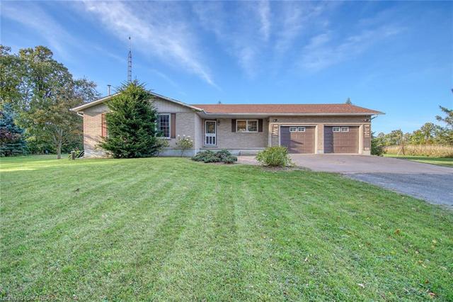 4258 Davidson Road, House detached with 3 bedrooms, 2 bathrooms and 8 parking in South Frontenac ON | Image 12