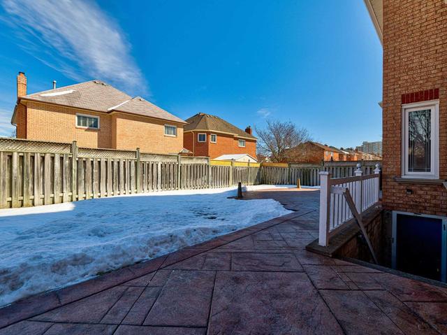 3 Mast Dr, House detached with 4 bedrooms, 4 bathrooms and 6 parking in Brampton ON | Image 31
