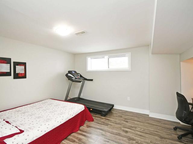 23 Hadrina St, House detached with 3 bedrooms, 3 bathrooms and 6 parking in Brampton ON | Image 26