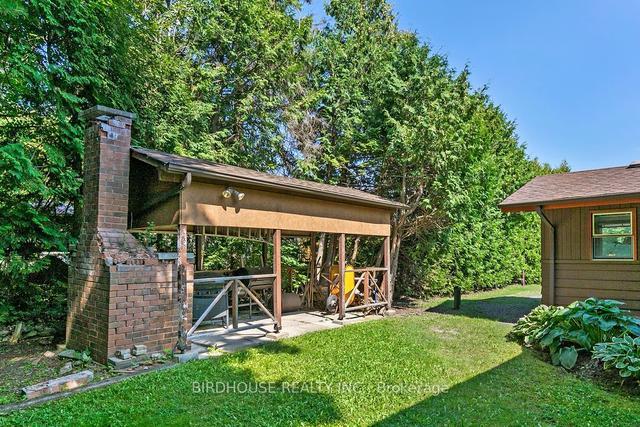 92 Laidlaw Dr, House detached with 4 bedrooms, 1 bathrooms and 12 parking in Kawartha Lakes ON | Image 21