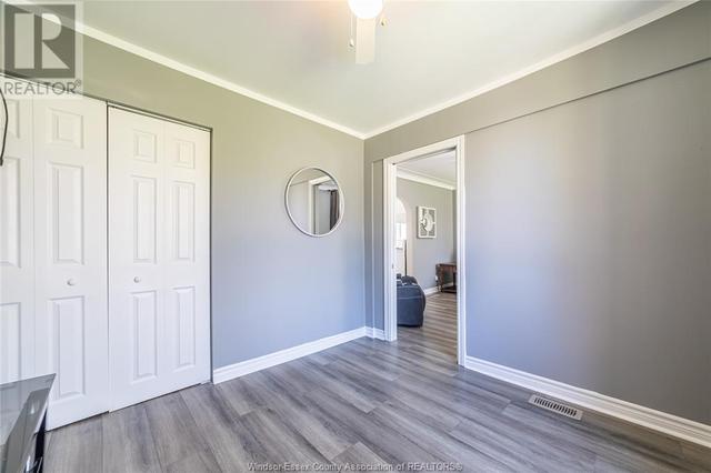 1564 Westminster, House detached with 2 bedrooms, 1 bathrooms and null parking in Windsor ON | Image 15