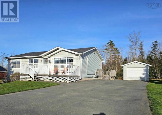 2039 Angell Street, House detached with 4 bedrooms, 2 bathrooms and null parking in Westville NS | Image 1