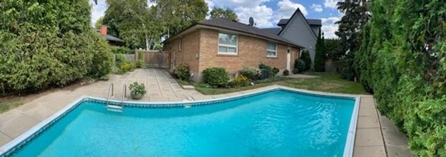 26 Baleberry Cres, House detached with 3 bedrooms, 2 bathrooms and 3 parking in Toronto ON | Image 24