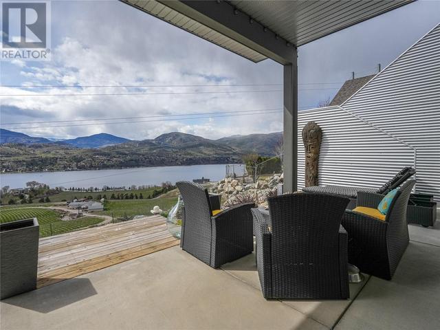 316 Heritage Boulevard, House detached with 3 bedrooms, 3 bathrooms and 2 parking in Okanagan Similkameen D BC | Image 38