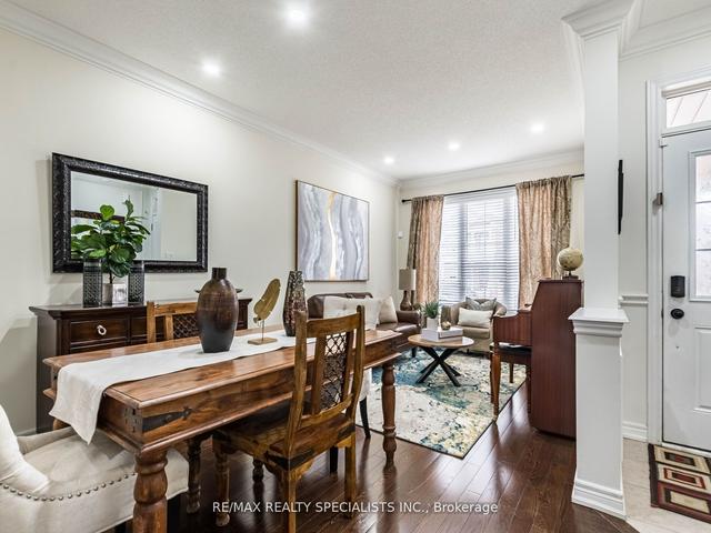 25 Chesterwood Cres, House semidetached with 3 bedrooms, 4 bathrooms and 3 parking in Brampton ON | Image 23