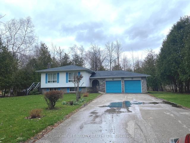 631 Lockhart Rd E, House detached with 2 bedrooms, 1 bathrooms and 8 parking in Innisfil ON | Image 14