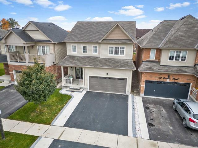 34 Cheevers Rd, House detached with 4 bedrooms, 3 bathrooms and 4 parking in Brantford ON | Image 1