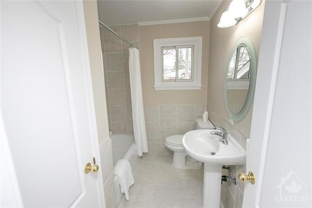 2094 Navaho Drive, House detached with 3 bedrooms, 2 bathrooms and 2 parking in Ottawa ON | Image 17