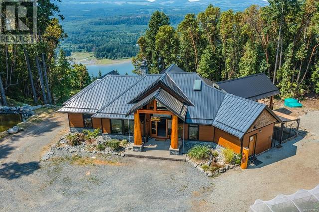 5155 Aho Rd, House detached with 4 bedrooms, 4 bathrooms and 6 parking in Cowichan Valley H BC | Image 2