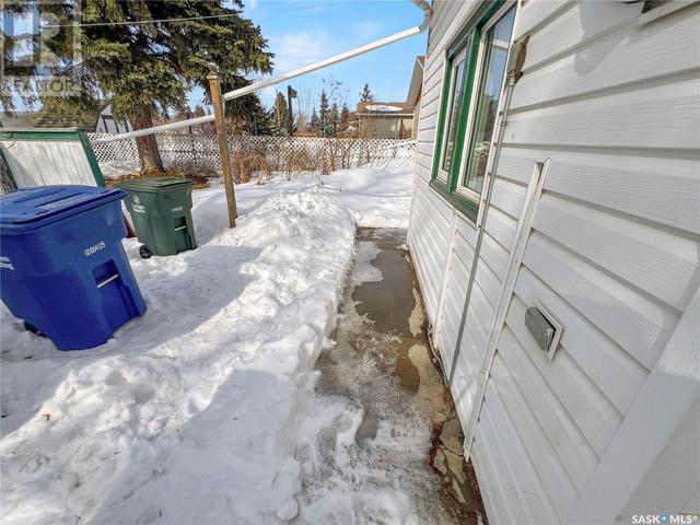 107 Main Street, House detached with 3 bedrooms, 2 bathrooms and null parking in Borden SK | Image 24