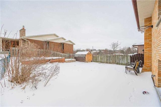 81 Taylor Ave, House detached with 2 bedrooms, 2 bathrooms and 3 parking in Cambridge ON | Image 18