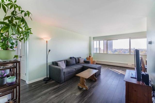 1107 - 715 Don Mills Rd, Condo with 2 bedrooms, 1 bathrooms and 1 parking in Toronto ON | Image 4