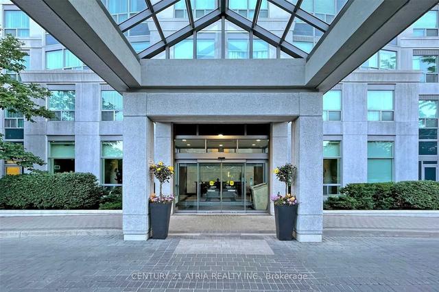 1603 - 188 Doris Ave, Condo with 3 bedrooms, 2 bathrooms and 1 parking in Toronto ON | Image 12