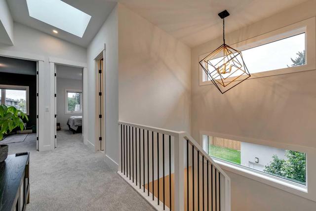 422 21 Avenue Ne, Home with 4 bedrooms, 3 bathrooms and 2 parking in Calgary AB | Image 33