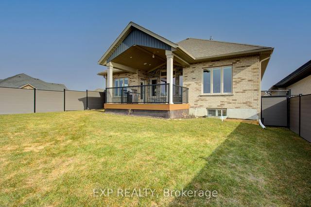 138 Ridgeview Dr, House detached with 4 bedrooms, 4 bathrooms and 6 parking in Mapleton ON | Image 35