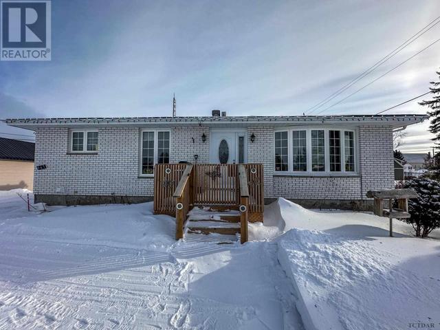 367 Timmins Ave, House detached with 5 bedrooms, 2 bathrooms and null parking in Black River Matheson ON | Image 41