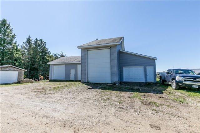 057416 8th Line Sw, House detached with 3 bedrooms, 3 bathrooms and 20 parking in Melancthon ON | Image 2