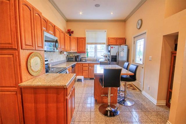 238 Holborne Ave, House detached with 4 bedrooms, 3 bathrooms and 1 parking in Toronto ON | Image 16