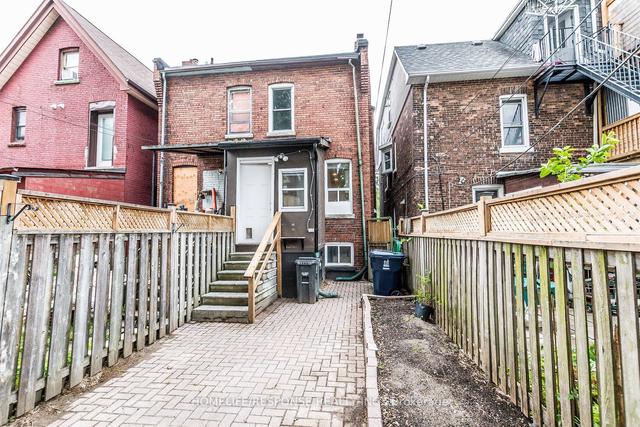 upper - 20 Golden Ave, House semidetached with 3 bedrooms, 1 bathrooms and 2 parking in Toronto ON | Image 19
