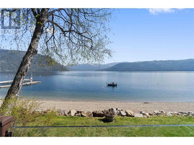 3 - 7429 Sunnybrae Canoe Point Road, House detached with 1 bedrooms, 1 bathrooms and 1 parking in Columbia Shuswap C BC | Image 16