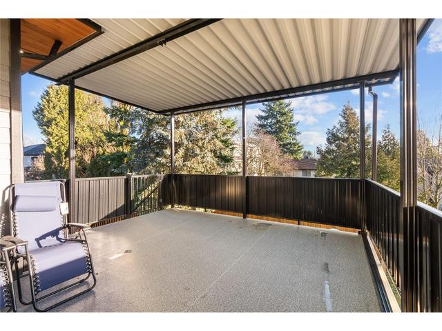 9248 124 Street, House detached with 8 bedrooms, 7 bathrooms and 6 parking in Surrey BC | Image 12