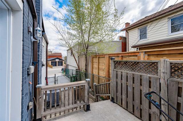 9 Wood St W, House semidetached with 2 bedrooms, 3 bathrooms and 3 parking in Hamilton ON | Image 29