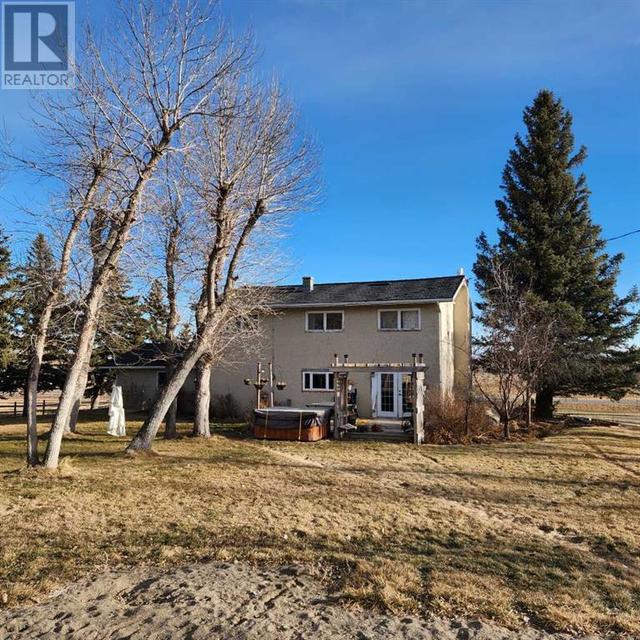 501 Highway, House detached with 4 bedrooms, 2 bathrooms and null parking in Cardston County AB | Image 43