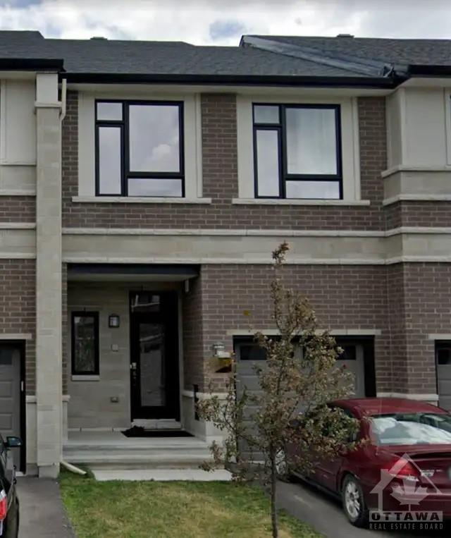 699 Guardian Grove, Townhouse with 3 bedrooms, 3 bathrooms and 2 parking in Ottawa ON | Image 1