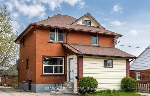14 Kennedy Ave S, House detached with 5 bedrooms, 3 bathrooms and 3 parking in Kitchener ON | Image 3