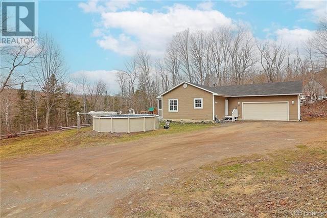 74 Giants Glen Road, House detached with 2 bedrooms, 1 bathrooms and null parking in Stanley NB | Image 29