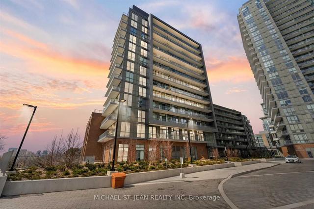 324 - 36 Forest Manor Rd, Condo with 1 bedrooms, 1 bathrooms and 1 parking in Toronto ON | Image 1