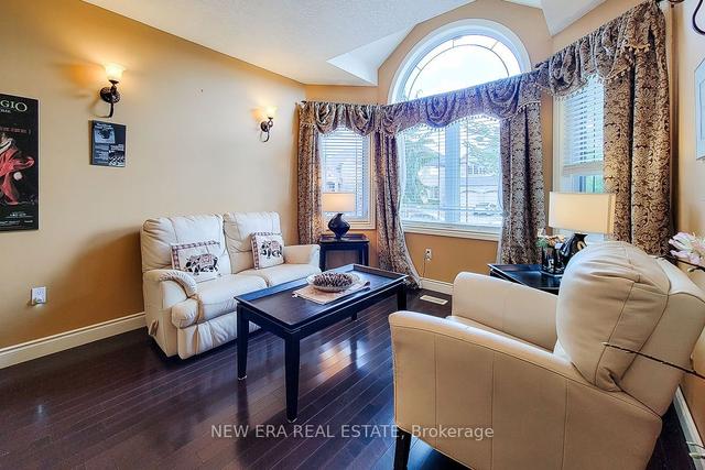 85 Paige St, House detached with 4 bedrooms, 5 bathrooms and 4 parking in Kitchener ON | Image 40