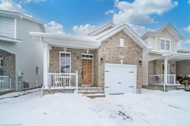 817 Lotus Avenue, House detached with 2 bedrooms, 2 bathrooms and 3 parking in Kingston ON | Image 23