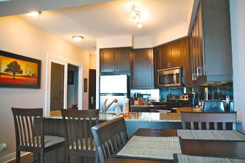 2708 - 80 Absolute Ave, Condo with 1 bedrooms, 1 bathrooms and 1 parking in Mississauga ON | Image 5