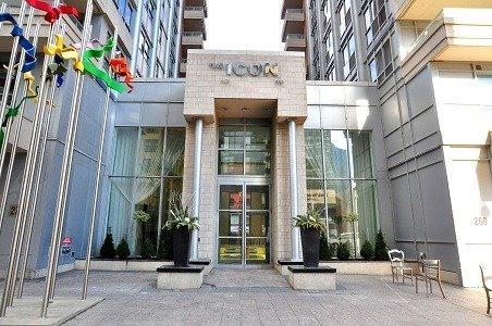 1127 - 250 Wellington St W, Condo with 1 bedrooms, 1 bathrooms and 1 parking in Toronto ON | Image 2