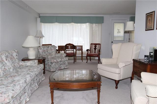 113 - 2 Crandall Street, Condo with 2 bedrooms, 2 bathrooms and 1 parking in Pembroke ON | Image 5
