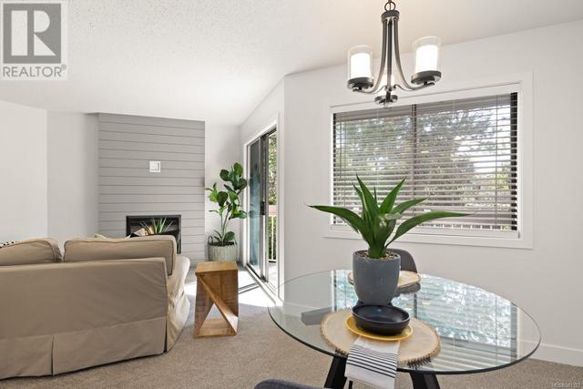 405 - 69 Gorge Rd W, Condo with 2 bedrooms, 2 bathrooms and 1 parking in Saanich BC | Image 6