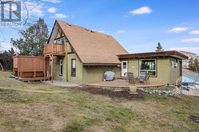 1689 Kloppenburg Road, House detached with 3 bedrooms, 2 bathrooms and 5 parking in Kelowna BC | Image 37