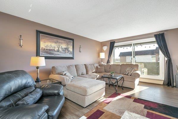 303 - 7031 Gray Drive, Condo with 2 bedrooms, 1 bathrooms and 1 parking in Red Deer AB | Image 11