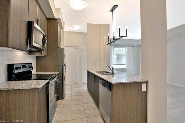 106 - 2393 Bronte Rd, Townhouse with 2 bedrooms, 2 bathrooms and 2 parking in Oakville ON | Image 6