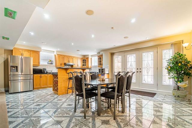 6880 Campbell Settler Crt, House detached with 6 bedrooms, 7 bathrooms and 9 parking in Mississauga ON | Image 24