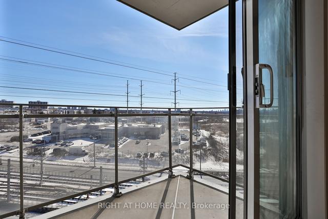 lph7 - 1730 Eglinton Ave E, Condo with 1 bedrooms, 1 bathrooms and 1 parking in Toronto ON | Image 10