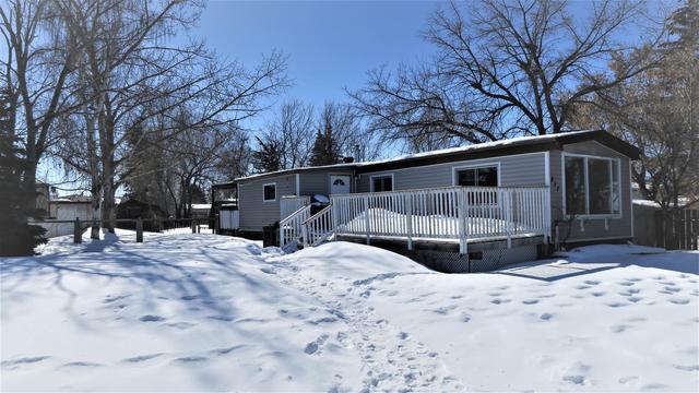 837 Brentwood Crescent, House detached with 2 bedrooms, 1 bathrooms and 2 parking in Strathmore AB | Image 1