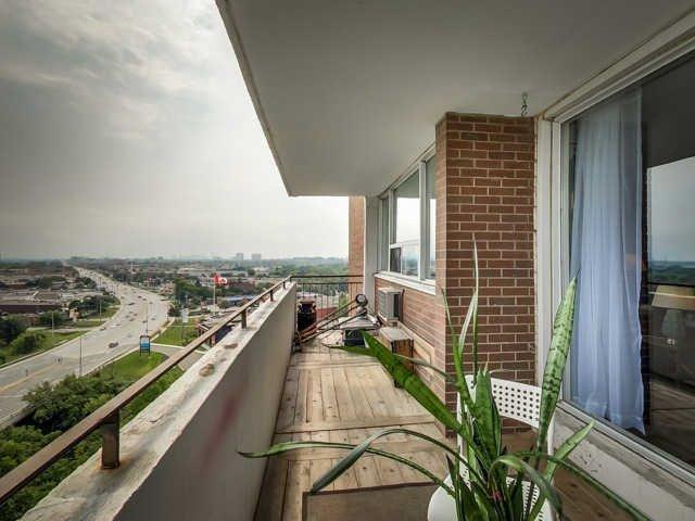 1002 - 14 Neilson Dr, Condo with 3 bedrooms, 2 bathrooms and 1 parking in Toronto ON | Image 13
